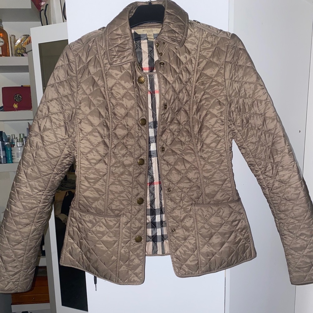 Burberry quilted jacket